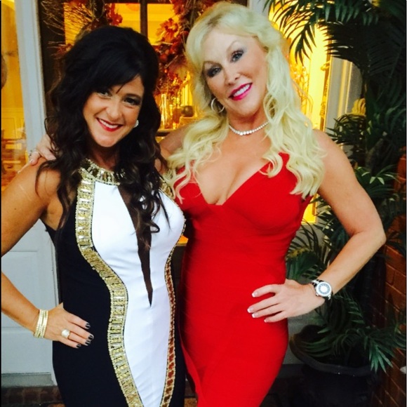 Meet your Posher, Suzanne - Picture 3 of 3